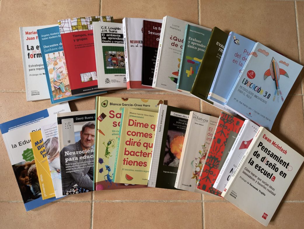 Libros de Elisabet sobre neuroeducación, evaluación, DUA, pensamiento de diseño y metodologías activas